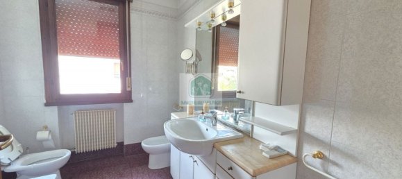 3 bedrooms Apartment in Volpago del Montello, Italy No. 343274 4