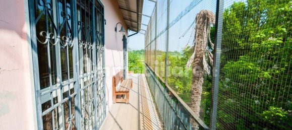 4 Schlafzimmer Villa in Sarzana, Italy, Nr. 330448 32