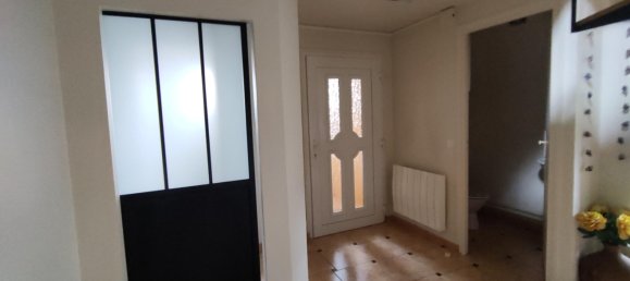 3 bedrooms House in Crepy-en-Valois, France No. 94071 6