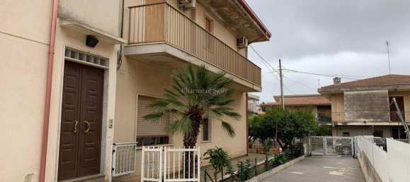 7 rooms House in Modica, Italy No. 224576 2