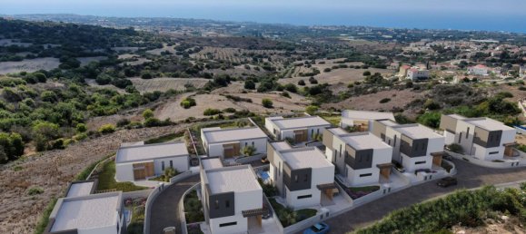 3 غرف نوم فيلا في Paphos, Cyprus رقم 9999 10