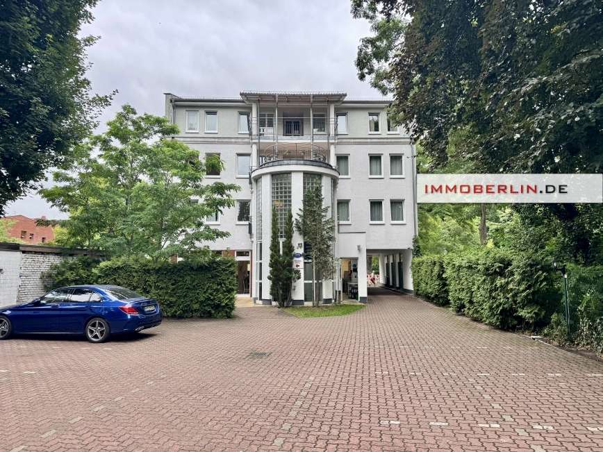 Hotel en Kopenick, Germany 1374 m² No. 273440