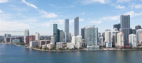 2 Schlafzimmer Gewerbliche Immobilien in Miami, USA, Nr. 615832 8