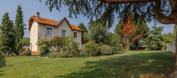 5 bedrooms House in Les Peintures, France No. 102327 14