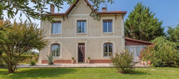 5 bedrooms House in Les Peintures, France No. 102327 18