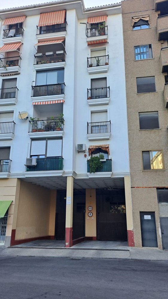 9m² Garage in Jerez de la Frontera, Spain No. 162886