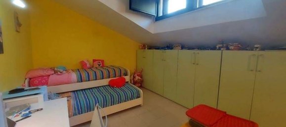 3 rooms Apartment in Mercogliano, Italy No. 128457 14