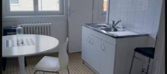 3 bedrooms Apartment in Lille, France No. 64415 5