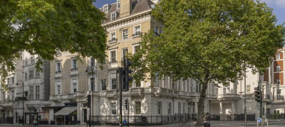 4 bedrooms Apartment in London, United Kingdom No. 13130 46