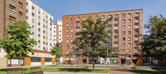 3 Schlafzimmer Wohnung in Gijon, Spain, Nr. 169891 2