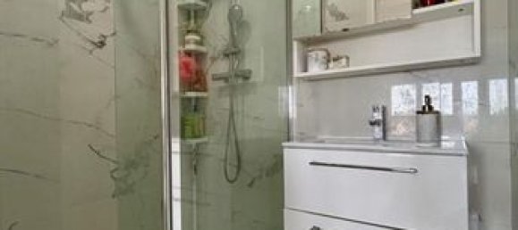 3 bedrooms Apartment in Val-d'Oise, France No. 362128 6