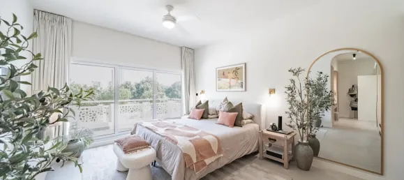 4 Schlafzimmer Villa in Meadows, UAE, Nr. 108298 10