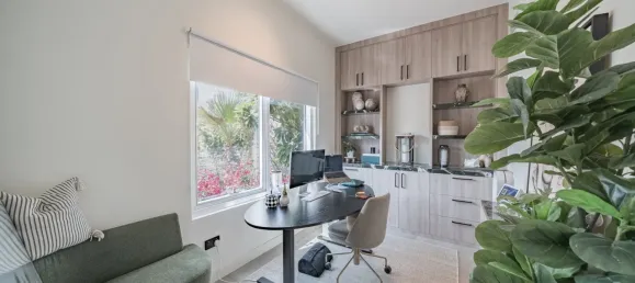 4 Schlafzimmer Villa in Meadows, UAE, Nr. 108298 12