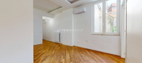 1 bedroom Apartment in Milan, Italy No. 348606 5