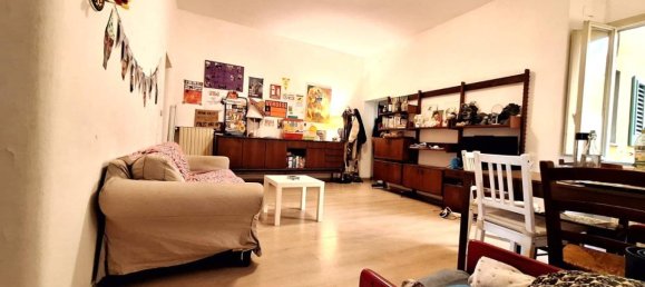 2 Schlafzimmer Wohnung in Florence, Italy, Nr. 337549 3