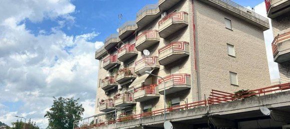 3 Schlafzimmer Wohnung in Cassino, Italy, Nr. 331097 4