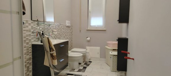 5 rooms Apartment in Palermo, Italy No. 46090 15