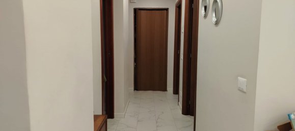 5 rooms Apartment in Palermo, Italy No. 46090 10