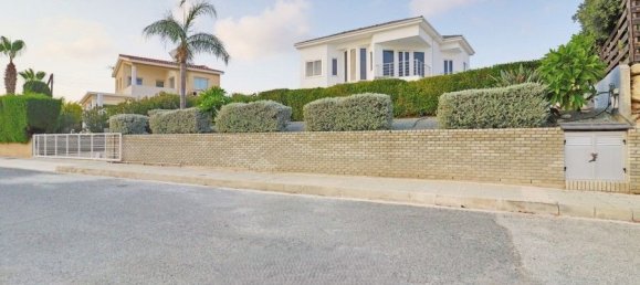 4 bedrooms Villa in Sea Caves, Cyprus No. 23055 19