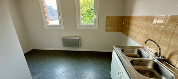 3 bedrooms House in Tours, France No. 272168 4