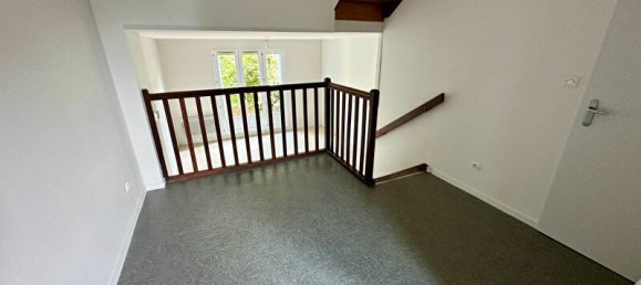 3 bedrooms House in Tours, France No. 272168 3