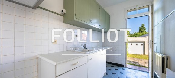 Дом с 4 спальнями в Манш, Франция № 297259 3