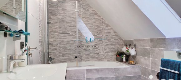 6 bedrooms House in Chaudon, France No. 272502 12