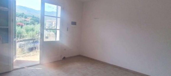 3 rooms Apartment in Porto Azzurro, Italy No. 141028 2