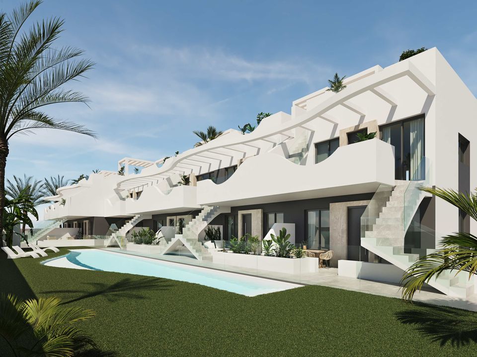 3 bedrooms Bungalow in Alicante, Spain No. 281426