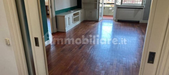 2 bedrooms Apartment in Rome, Italy No. 313448 5