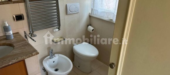 2 bedrooms Apartment in Rome, Italy No. 313448 17