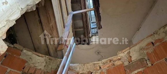 204m² Office in Rovigo, Italy No. 357154 5