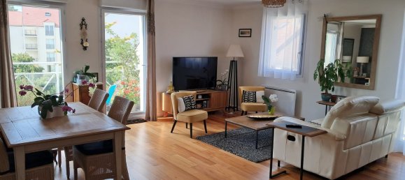 3 bedrooms Duplex in Ozoir-la-Ferriere, France No. 179079 3