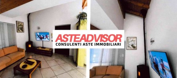 2 bedrooms Villa in Besozzo, Italy No. 295957 4