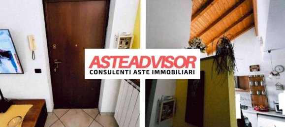 2 bedrooms Villa in Besozzo, Italy No. 295957 2