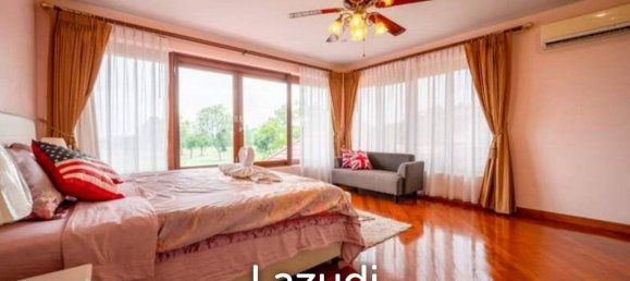5 bedrooms Villa in Pattaya, Thailand No. 14949 10