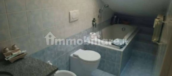 1 bedroom Apartment in Turin, Italy No. 370479 7