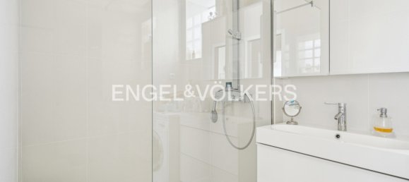 2 chambres Appartement à Neuilly-sur-Seine, France No. 176541 5