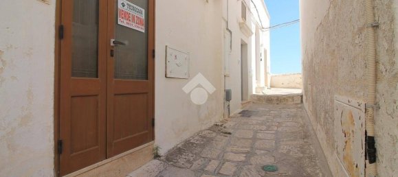 2 bedrooms House in Ostuni, Italy No. 218672 2