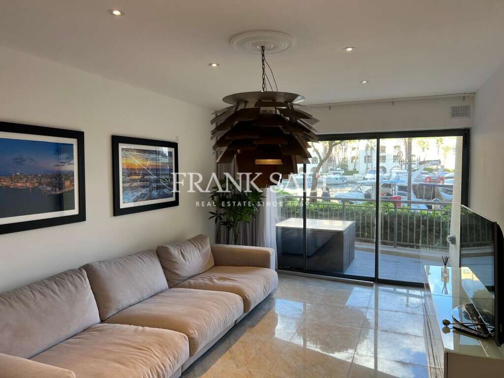 2 bedrooms Apartment in Saint Julian's, Malta No. 5045