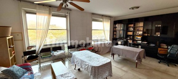 3 chambres Appartement à Genoa, Italy No. 94619 18