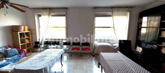 3 chambres Appartement à Genoa, Italy No. 94619 6