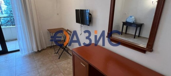 1 bedroom Apartment in Obzor, Bulgaria No. 184 3