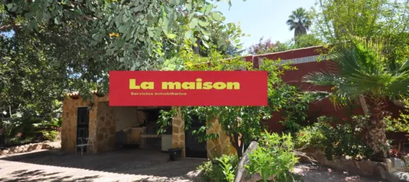 4 bedrooms House in Paterna, Spain No. 29136 14