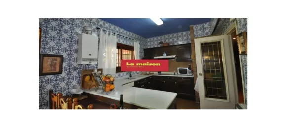 4 bedrooms House in Paterna, Spain No. 29136 13