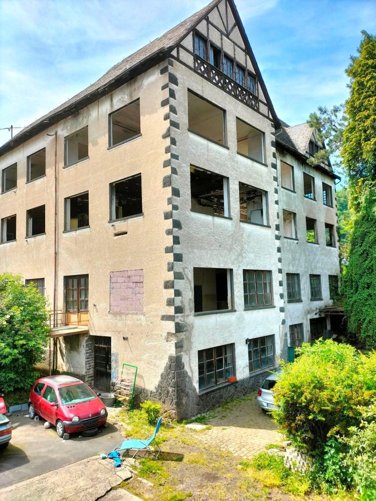 20 rooms Commercial property in Mayen-Koblenz, Germany No. 259548