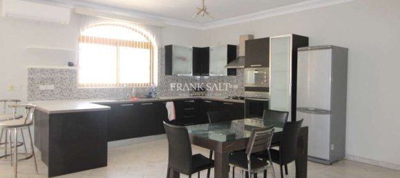 3 غرف نوم شقة في Victoria, Malta رقم 5904 8