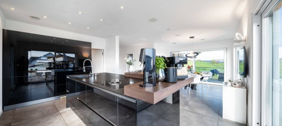 4 bedrooms Villa in Konstanz, Germany No. 112586 6