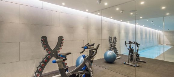 5 bedrooms House in London, United Kingdom No. 13013 43