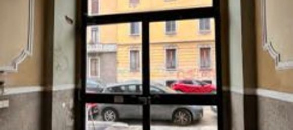2 rooms Apartment in Milan, Italy No. 239821 3
